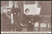 « Wanda Landowska playing the harpsichord at Leon Tolstoy's home in Yasniai Poliana ».