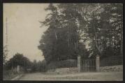 2 vues « Asnières-sur-Oise. Entrée du Château Neuf ». Imp.-phot. J. Frémont édit., Beaumont-sur-Oise.