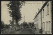 2 vues « Attainville. La rue du Cul-de-sac ». Frémont édit., Beaumont-sur-Oise.