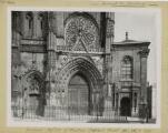 1 vue  - Pontoise. - Cathédrale Saint-Maclou, façade ouest. (ouvre la visionneuse)
