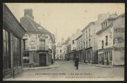 2 vues  - « Beaumont-sur-Oise. La rue de Paris ». Imprimerie-phototypie J. Frémont, Beaumont-sur-Oise. (ouvre la visionneuse)