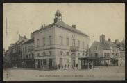 2 vues  - « 5. Beaumont-sur-Oise. L\'hôtel de ville et place ». J. Frémont, Beaumont-sur-Oise. C.L.C. (ouvre la visionneuse)