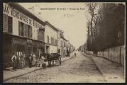 2 vues  - « Bessancourt (S.-et-O.). Route de Paris ». Edit. Morel journaux. A. L\'Hoste, 139 rue Lafayette, Paris. (ouvre la visionneuse)