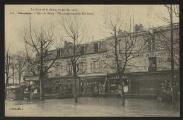 2 vues  - « 126. La crue de la Seine, 30 janvier 1910. Bezons. Quai de Seine. Déménagement des habitants ». L\'Abeille. (ouvre la visionneuse)
