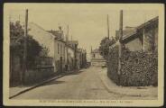 2 vues « Montigny-lès-Cormeilles (S.-et-O.). Rue du Fort. Le centre ». Éditions R. Caron, 40 rue Pigalle, Paris.
