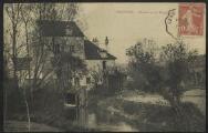 2 vues  - « Pontoise. Moulin sur la Couleuvre ». Imp. E. Rigault, Pontoise. (ouvre la visionneuse)