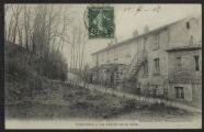 2 vues  - « Viarmes. Le sentier de la gare ». Frémont édit., Beaumont-sur-Oise. (ouvre la visionneuse)