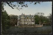 2 vues  - « Andilly (S.-et-O.). Le château Entre nous. Maison de repos du Gaz et Electricité de France ». Edition Duforest. (ouvre la visionneuse)