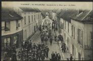 2 vues  - « Viarmes. La Mi-Carême. Cavalcade du 17 mars 1912. Le Défilé ». Frémont édit., Beaumont-sur-Oise. (ouvre la visionneuse)
