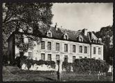 2 vues  - « Auvers-sur-Oise (Val-d\'Oise). Le château ». Edition d\'art Yvon, 30 av. Jean Jaurès, Arcueil (Seine). (ouvre la visionneuse)
