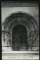 2 vues « 1311. L'Isle-Adam (S.-et-O.). Le porche de l'église ». E. Malcuit, Paris.