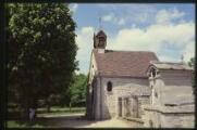 1 vue Aincourt. - Chapelle Saint-Sauveur.