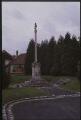 1 vue Champagne-sur-Oise. - Ancienne croix de cimetière.