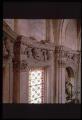 1 vue Ennery. - Église Saint-Aubin : détail d'une frise avec la représentation de saint Mathieu.